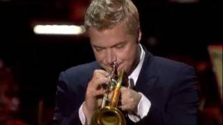 Chris Botti feat. Lisa Fischer &amp; Sinfonia Varsovia - &quot;The Look of Love&quot; (cond. Adam Sztaba)