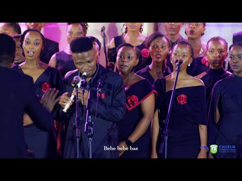 FOU DE TOi - Element EleéeH Ft Ross Kana & Bruce Melodie | Choeur International |