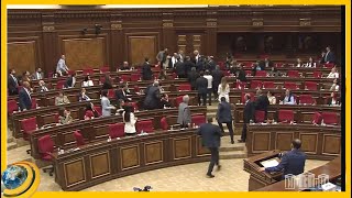 Հերթը հասավ բռունցքներին. ընդդիմություն-իշխանություն բախում՝ ԱԺ-ում