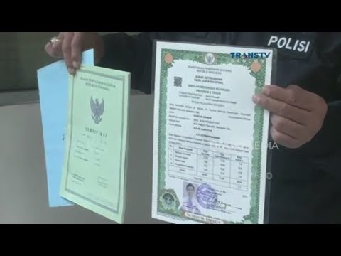 Tegak telanjang puting gadis Apa kekuatan olahraga potensi