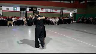 milonga garufa exhibición en haedo bailan Andrea la regina y Jorge Azorin
