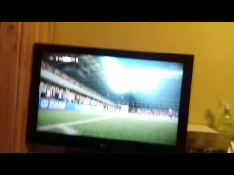 Nádherný gól polopadáček NICE!!!