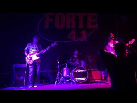 BANDA NEVERMIND - SWEET CHILD O MINE (GUNS ´N´ ROSES)