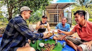 America Tourist Visits Vietnam&#39;s MEKONG Delta for the Frist time!🇻🇳