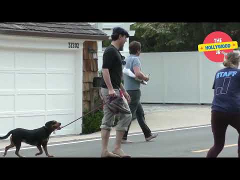 In the last walk together, Gerard Butler and his friend Darius Danesh Pop Idol Star were found dead!