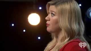 Kelly Clarkson - Live - Please Come Home For Christmas (iHeartRadio exclusive)