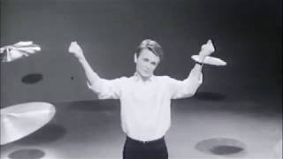 Claude François - Si J&#39;Avais Un Marteau ( Clip RTBF - 1963 )