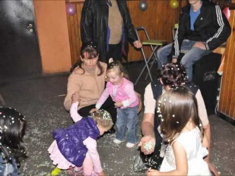 petrecere nicol giulvaz