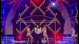 Sunidhi Chauhan live Awesome Performance  | Girl like to swing |