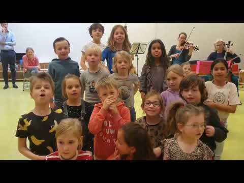 De BasisMuziekschool hee daar is er iemand thuis