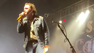 Jesse McCartney - Kiss the World Goodbye (Live in Milwaukee)
