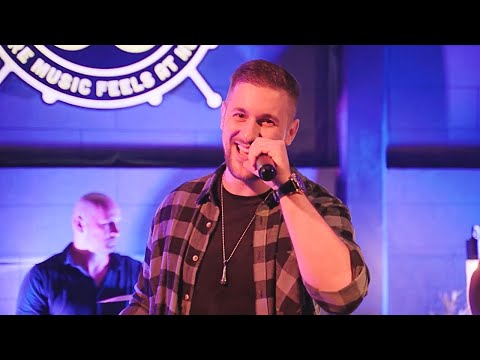 Jasmin Arnaut & D mol band - Gde si u ovom glupom hotelu (Riblja Čorba- cover)