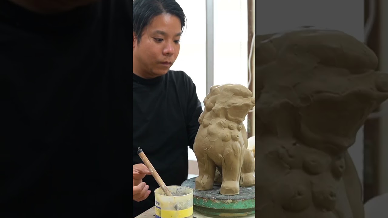 The Birth of Okinawa’s Legendary Guardian: 300-Year-Old Shisa Manufacturing Process #short #shorts