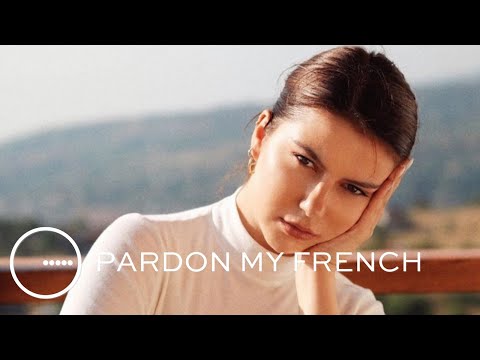 Nilsa Hysi na rrëfen prapaskenat e këngës "Qaj".