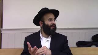 הפולמוס סביב דג הטונה (הרב אלחנן משה נחמנסון) - התמונה מוצגת ישירות מתוך אתר האינטרנט יוטיוב. זכויות היוצרים בתמונה שייכות ליוצרה. קישור קרדיט למקור התוכן נמצא בתוך דף הסרטון