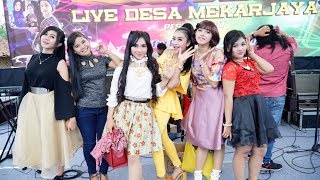 Download lagu Penampilan Terbaik Siang Full Om Sera Di Desa Mekarjaya Kertajati Majalengka mp3