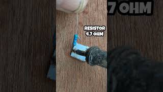 Download lagu Creative ideas to utilize broken LED lights #diy #experiment #creative #led #bulb #restoration mp3