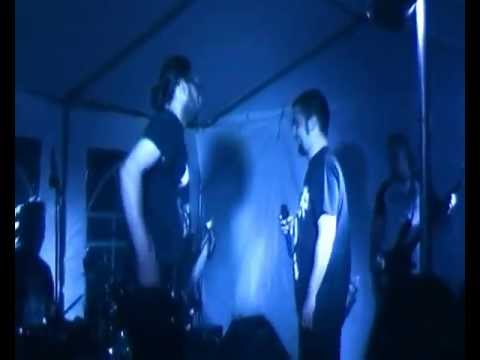 Personality Lapse - Ksichty z plakátů + Klacky pod nohama