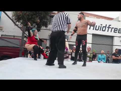 Dominic Texeira w/Lucian D. Light vs Kikyo w/Pollo Del Mar @ FQ Bearrison Street Fair 2022