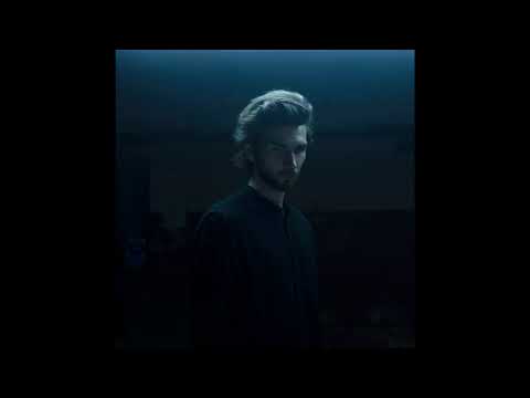 Daniel Spaleniak - Don't know who I am (OFFICIAL AUDIO)