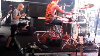 Jake Garland from Memphis May fire, playing &quot;Sinner&quot; at Sydney Soundwaves 2013