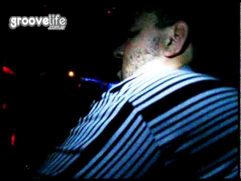 Haraldo Schroder @ Groove Lounge Infierno Cordoba 29-01-2011.mpg