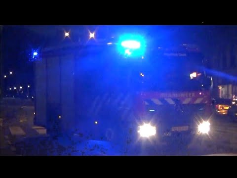 Brandweer Haarlem Oost 123130 met spoed naar een brand in een Electriciteits Kast in Haarlem