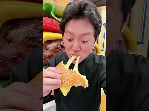 This chair is made of fried chicken!