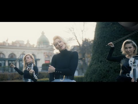 Damenband für Events: Sängerin mit zwei Geigen (Song: Wicked Game)