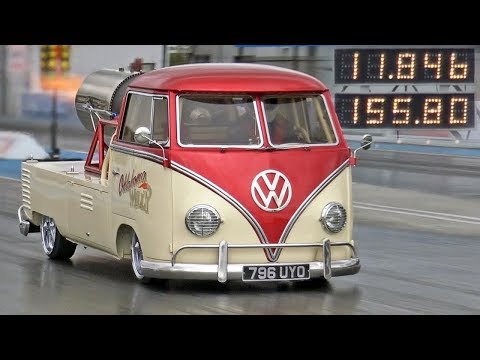 The Oklahoma Willy Jet Bus at Santa Pod Raceway