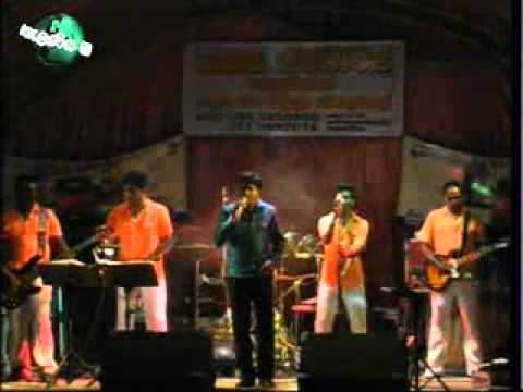Kaduwela Saveena with Athula sri Gamage.flv