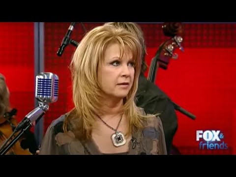 Patty Loveless — Interview + 