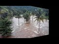 പ്രളയ പയോധിയിൽ