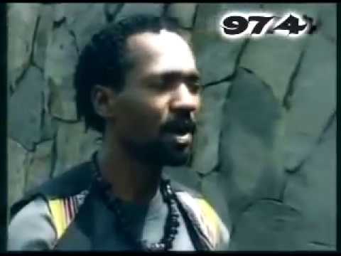 MALOYA. Ravan - cosé bougé