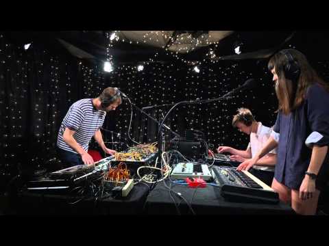 Xeno & Oaklander - Sunday/Sheen (Live on KEXP)