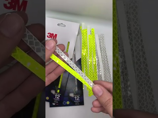 Vídeo relacionado con Geavonyg Rociado De Seguridad Reflectante Visibilidad Adecuado para Condiciones Niebla Y Lluvia Fórmulas Antienvejecimiento Accesorios para Bicicletas 268 Ml Recubrimiento Reflectante Resistente