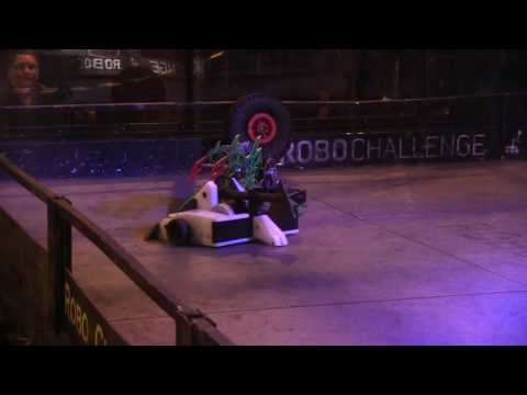 Robot Arena Insomnia 58 - Hatchet vs Mantis