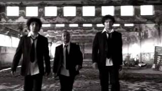 SynerJazz Trio - Modern's Dilemma (Video)