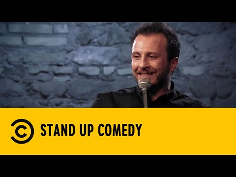 Stand Up Comedy: Gli effetti dell'alcol sulla gente - Giorgio Montanini - Comedy Central