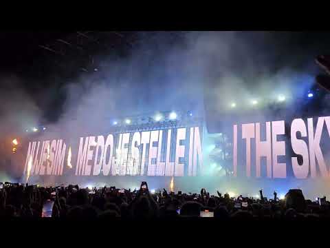 Liberato live napoli 16/09/2023 piazza plebiscito we come from napoli #liberato @liberato1926