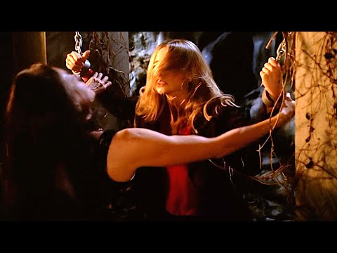 Buffy Summers vs. Drusilla [BTVS - S5E14 - "Crush"]