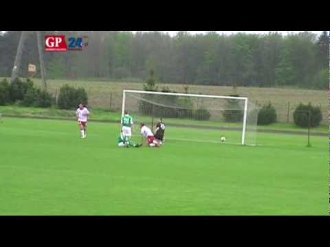 Puchar Polski. Korona Żelistrzewo - Gryf Słupsk 1:8 (0:4)
