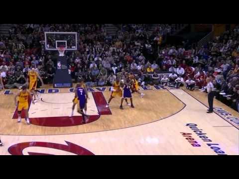 02 08 2009   Lakers vs  Cavaliers   Kobe Rainbow Fadeaway Jumper Over LeBron