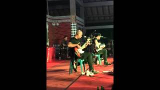 Download lagu Live lolot band - enggung mp3 Download lagu Live lolot band - enggung mp3