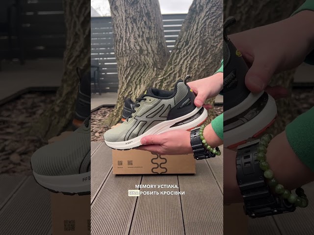 Чоботи жіночі шкіряні байка хутро 592641 Чорний Кросівки чоловічі 588651 Хакі