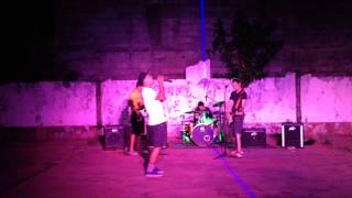 Banayad Whiskey / Fist. vs. Tact