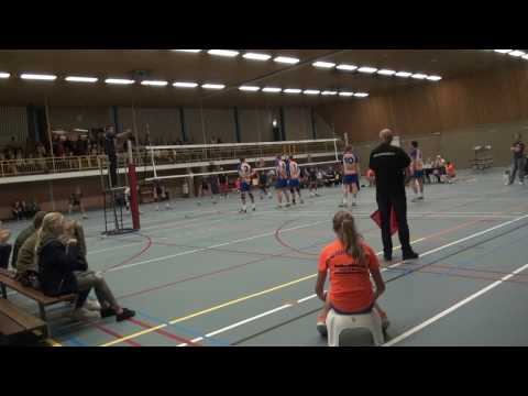 DIO Bedum H1 - NeXT Volley Dordrecht H1 8-10-2016 set 2