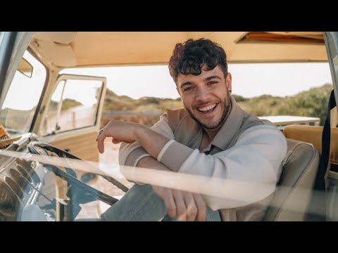 Luca Hänni - Trompete (Official Music Video)
