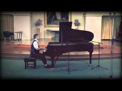 Video Pianist Lennox Pianist Somerset