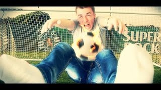 L ANARCHIE SUR UN TERRAIN DE FOOT - Goofball